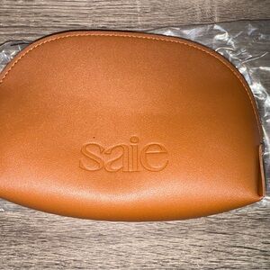 SAIE MAKEUP BAG ✨
